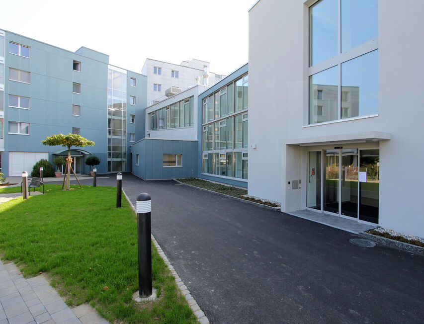 Aufstockung I Neubau Passerelle Alterszentrum