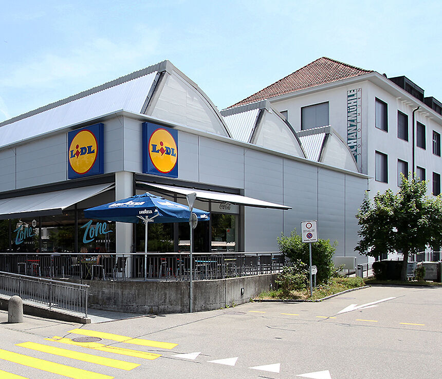 Gebäudesanierung und Mieterausbau (LIDL)